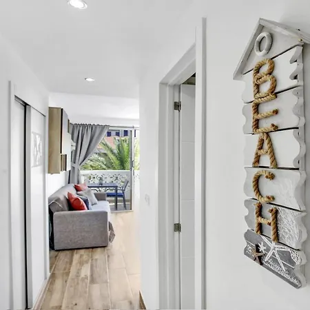 Апартаменты Modern In Playa De Americas Плая-де-лас-Америкас
