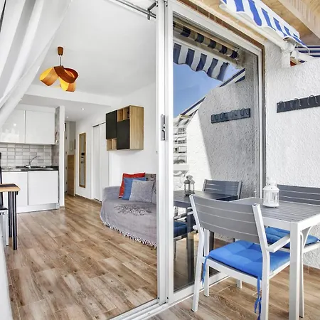Modern In Playa De Americas Апартаменты Плая-де-лас-Америкас