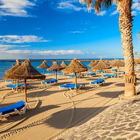 Modern In Playa De Americas Плая-де-лас-Америкас