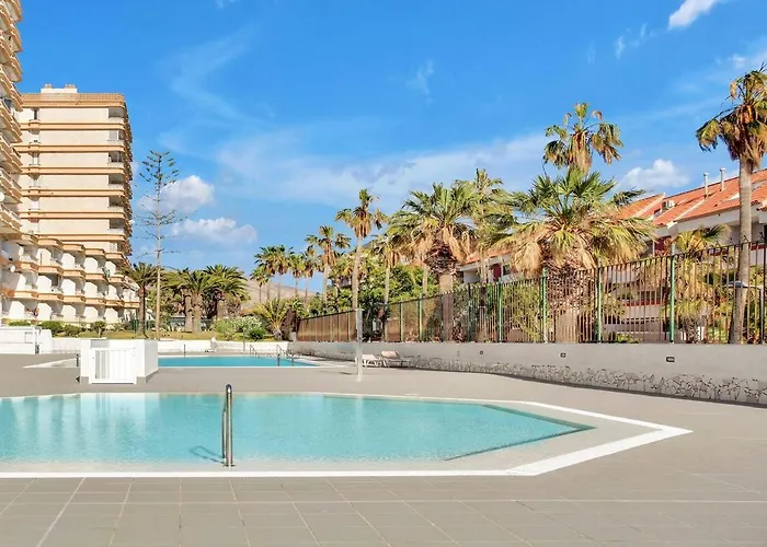 Modern In Playa De Americas 플라야데라스아메리카스