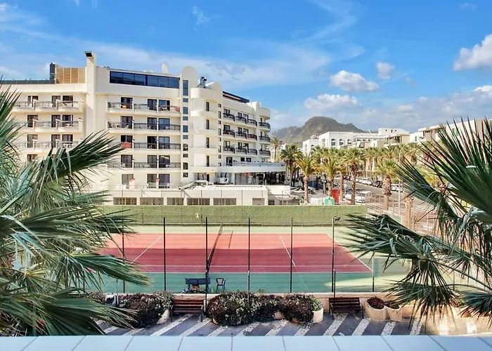 Apartman Modern In Playa De Americas